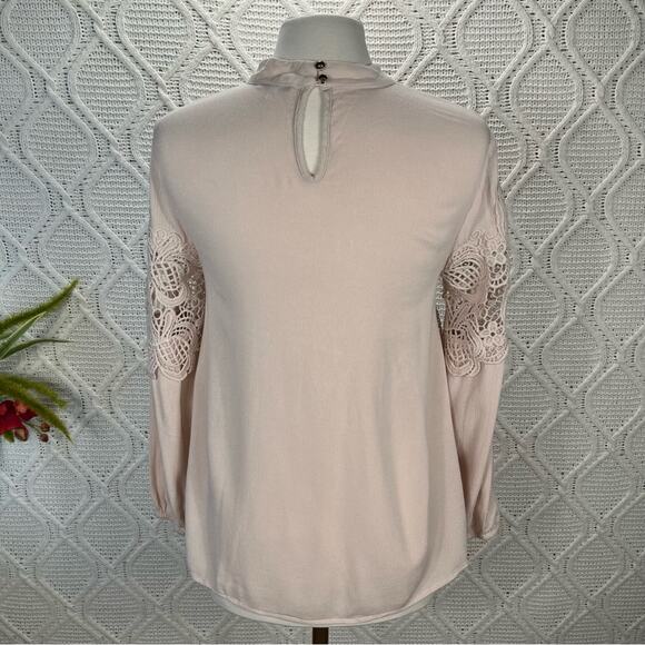 JODIFL | Cream Long Bishop Style Sleeve Lace Detail Flare Out Boho Top - Picture 5 of 11